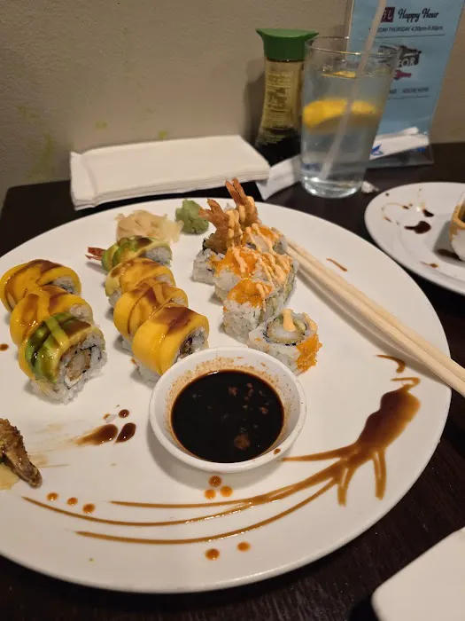 Sushi Ushi Japanese Restaurant 4