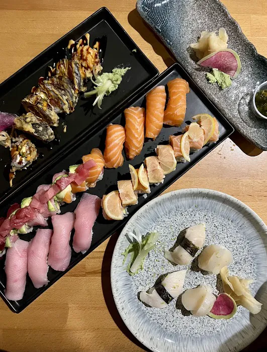 Sage Sushi Lounge 4