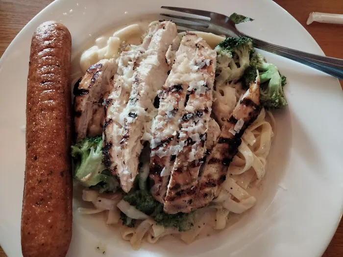Applebee's Grill + Bar 7