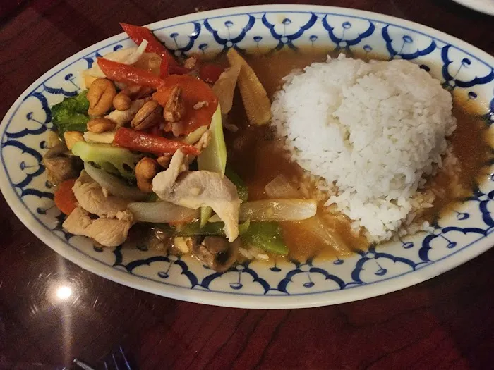 Rouen Thai Restaurant 4