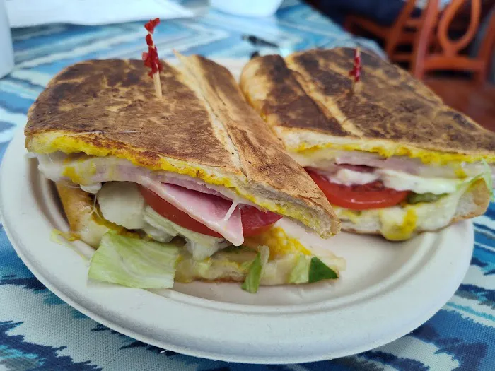 Woody's Famous Salads - South Tampa 6