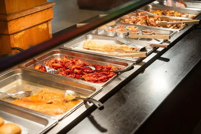 Ling's Buffet 7