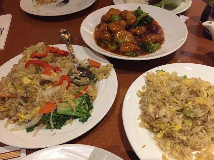 Mien Noodles Asian Restaurant 8