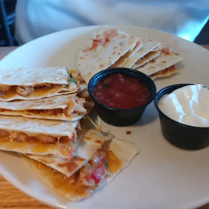 Applebee's Grill + Bar 5