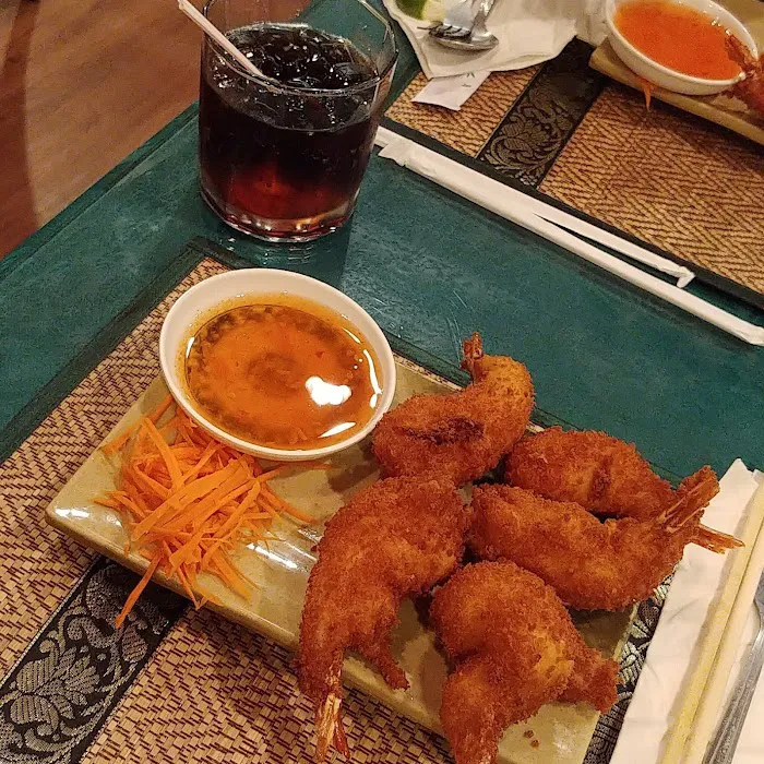 Tasti Thai Restaurant 8