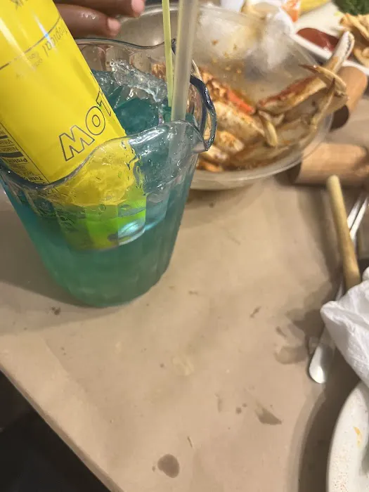 Lestardo's Crab House 10