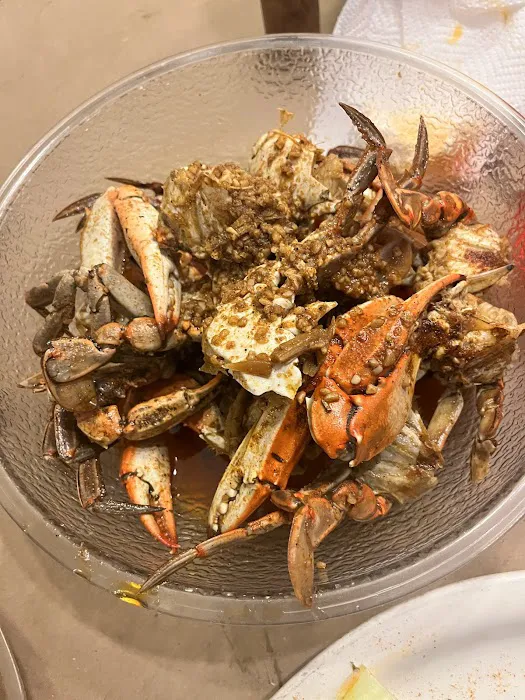 Lestardo's Crab House 6