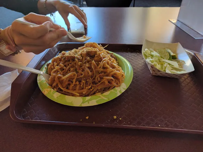 Y-Thai 2