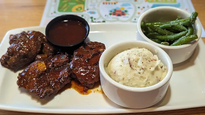 Applebee's Grill + Bar 2