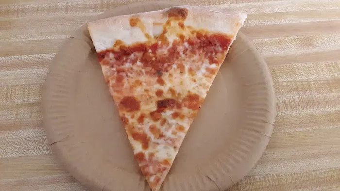 Santini's II Pizzeria 5