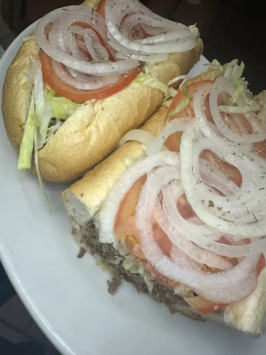 Santini's II Pizzeria 8