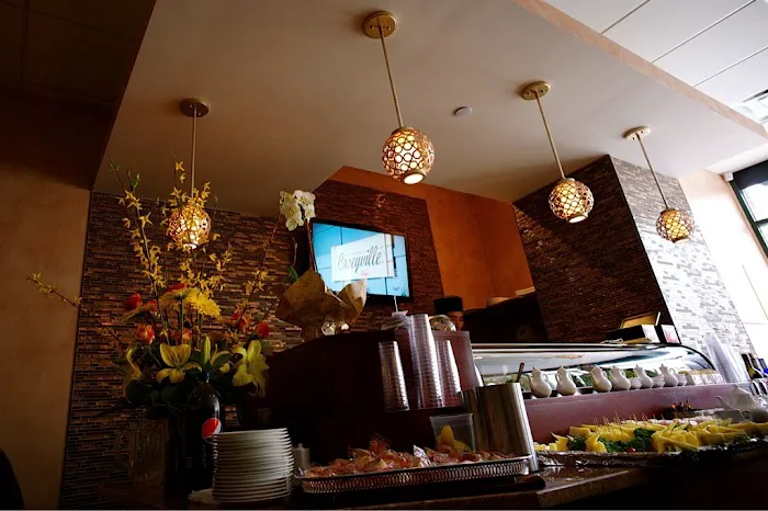 Elena Wu Restaurant & Sushi Bar 3