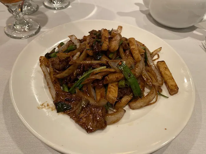 Elena Wu Restaurant & Sushi Bar 9