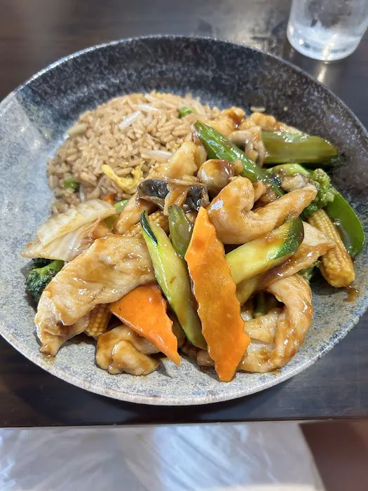 OZAKI Asian Cuisine 6