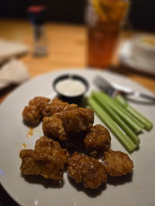 Applebee's Grill + Bar 3