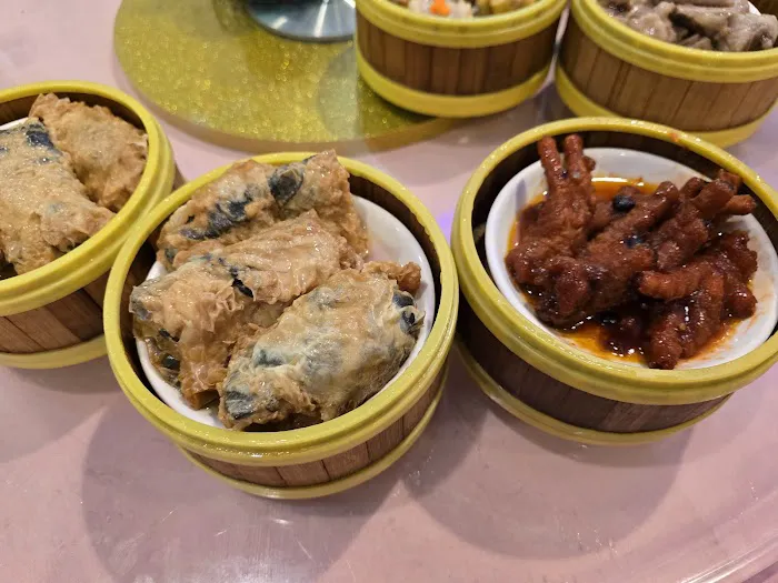 Brother Seafood Restaurant 10