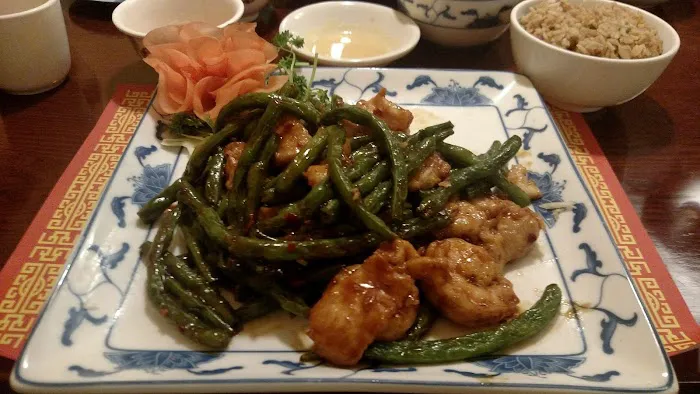Oriental Pearl Restaurant 5