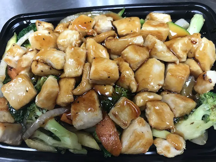 Fuji Hibachi & Chinese Cuisine 4