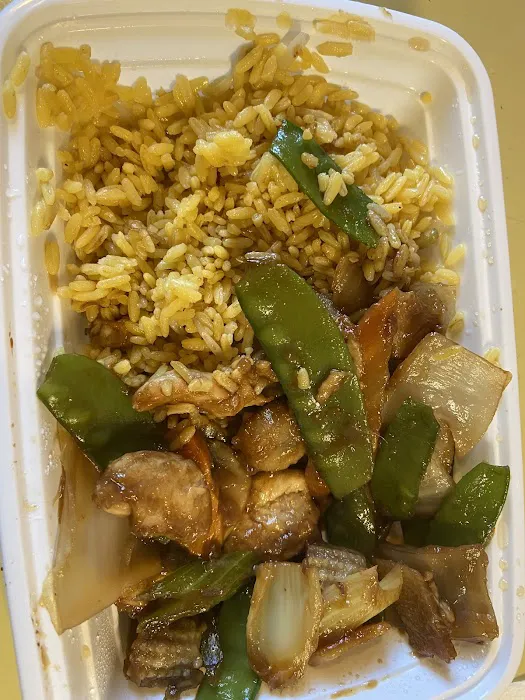 Yuen Lum Chinese Restaurant 3