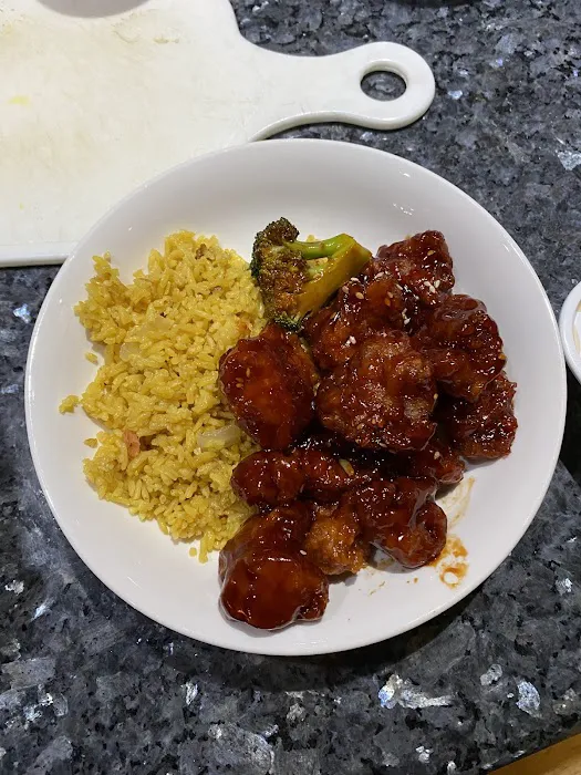 Panda Pavilion Chinese Restaurant 9
