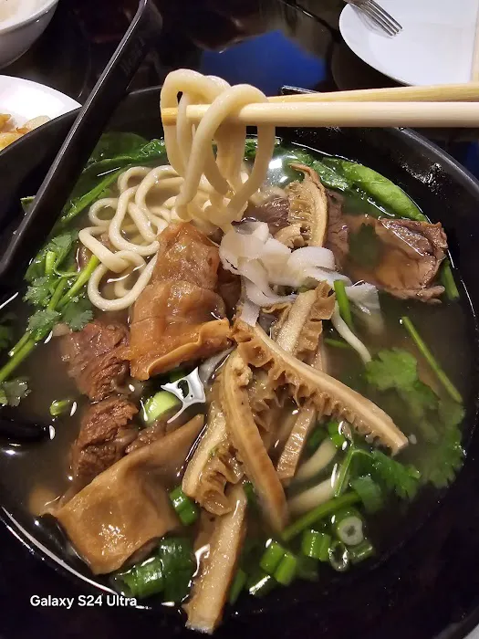 Heng Feng Hand Drawn Noodles 8