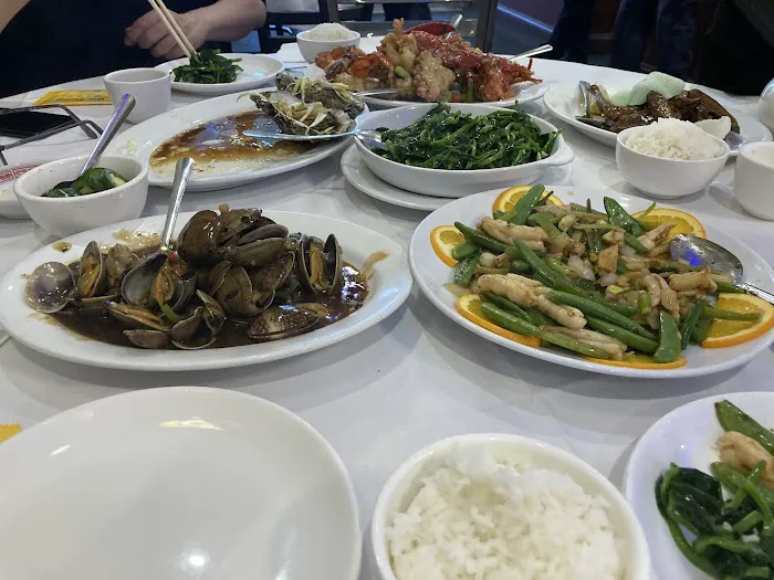 Tai Lake 1