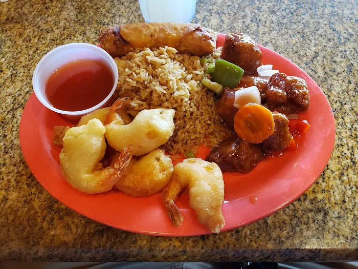 Wok Inn Asian Cafe 2