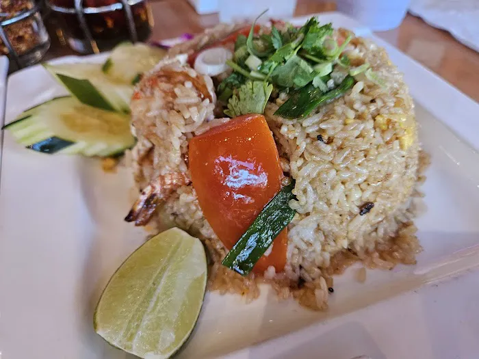 Thai Hut Restaurant 6