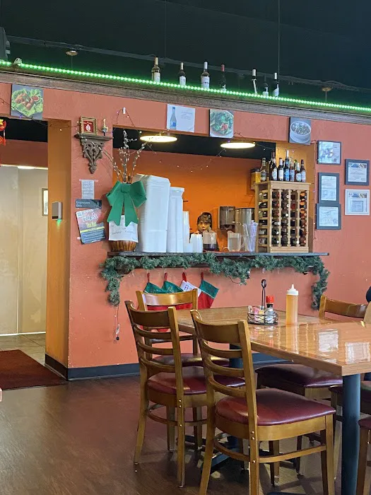Thai Hut Restaurant 5