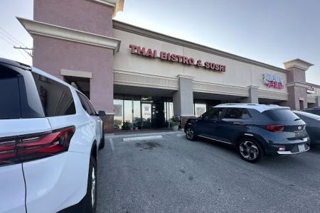 Thai Bistro & Sushi