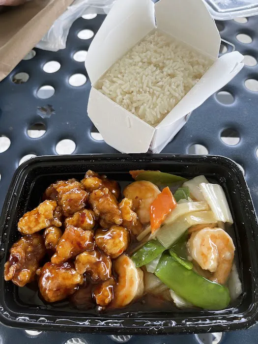 Szechuan Hot Wok 2