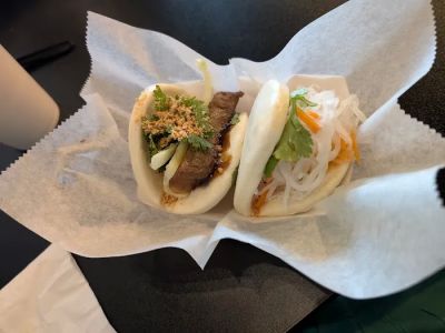 Băozi Asian Street Food 0