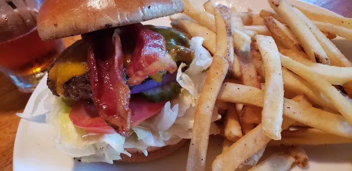 Applebee's Grill + Bar 6