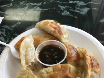 Main Moon Chinese Restaurant 0