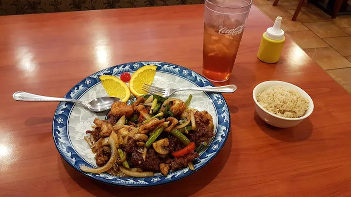 Wang's Chinese Restaurant 3