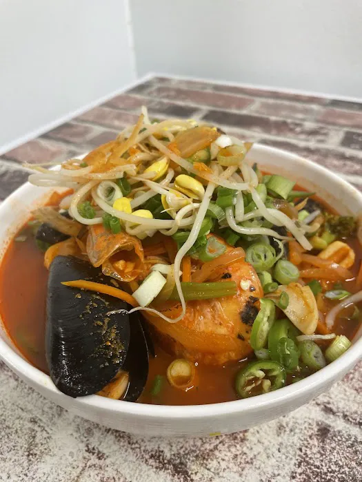 Zoong Guk Jib Suwanee 5