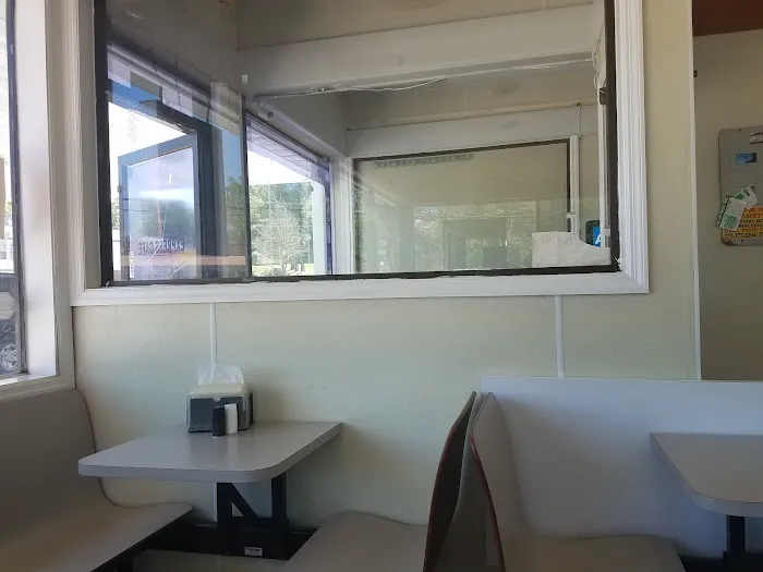 Lengley Express Cafe 8