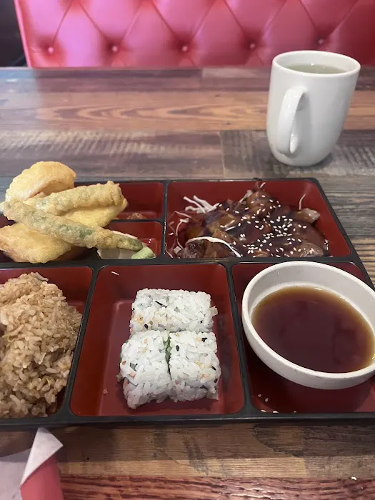 FUKU Asian Bistro 8