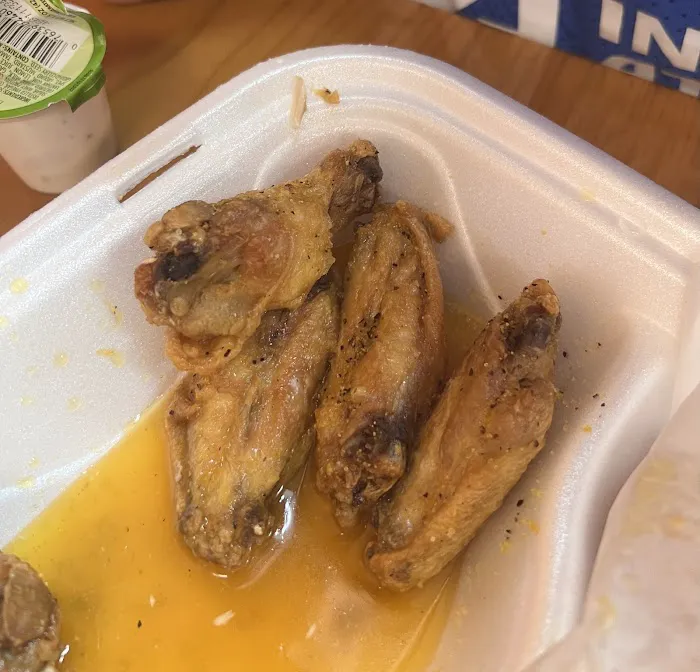 J.Buffalo Wings 8