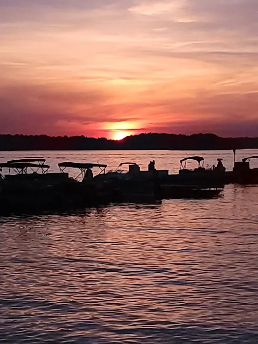 Pig Tales on Lake Lanier 2