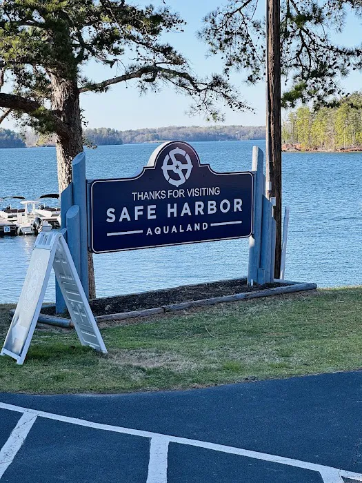 Pig Tales on Lake Lanier 6