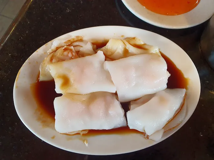 East Pearl Seafood Restaurant 9