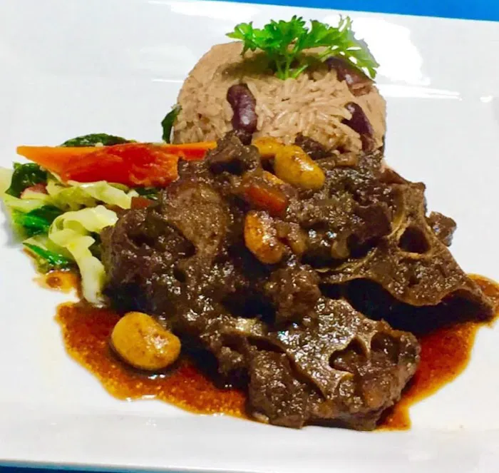 Yeh mon Jamaican cuisine 3