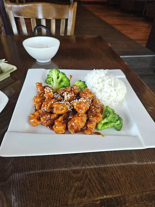 Lily Sushi Grill 7