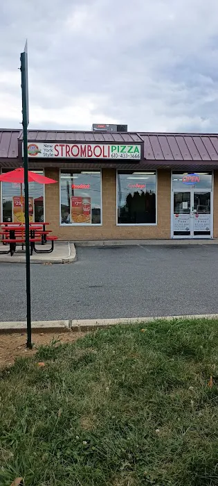 NY Stromboli Pizza 1