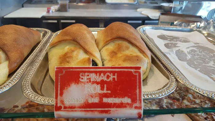 NY Stromboli Pizza 4
