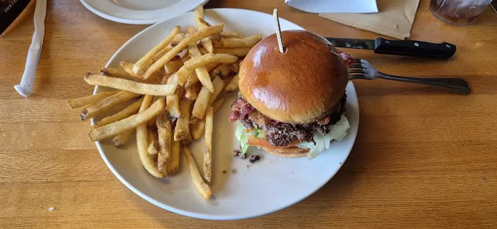 Applebee's Grill + Bar 3
