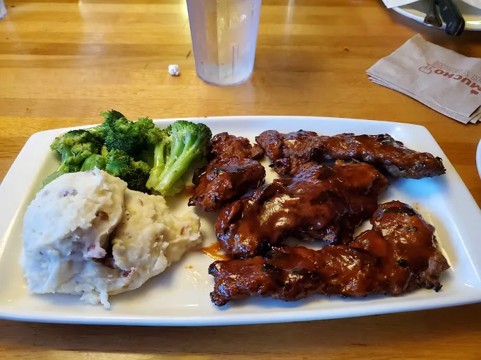 Applebee's Grill + Bar 2
