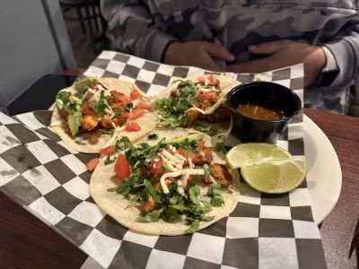 Plaza Azteca · Saucon 0