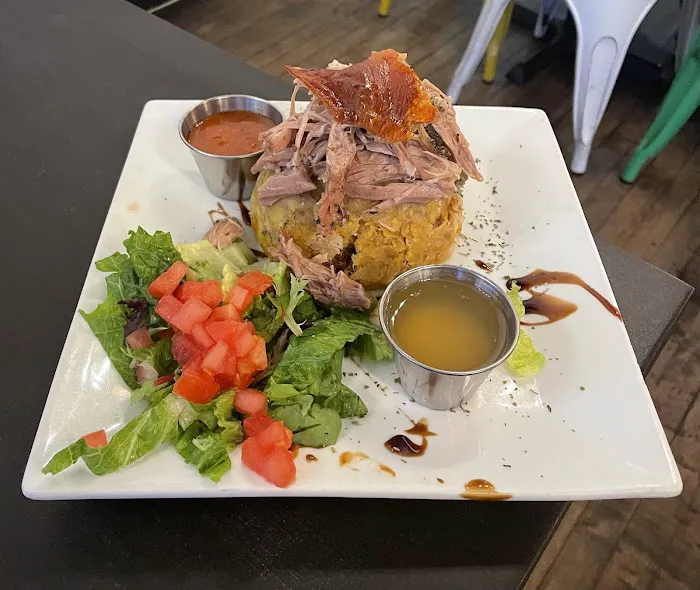 Casa Del Mofongo 1